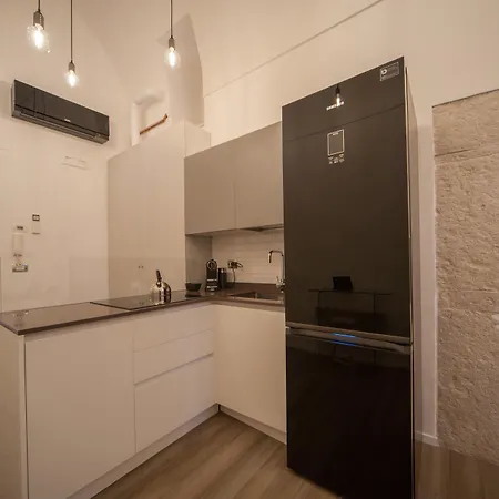 Sotrani Bed & Breakfast 4*